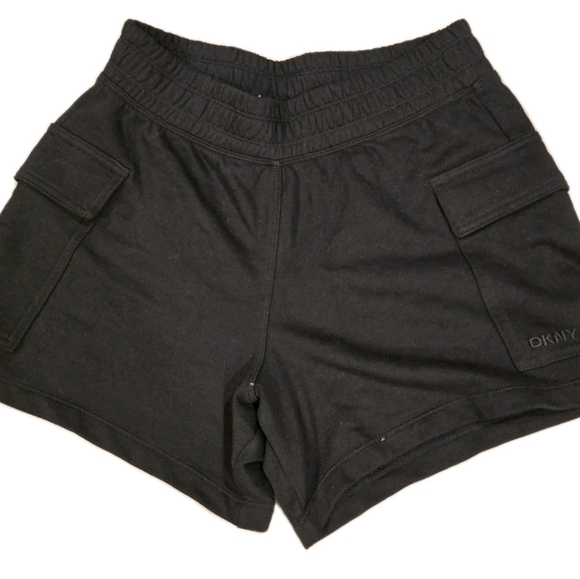 NWT DKNY Women’s Cargo Shorts Small Black Elastic Pockets Lounge Casual - Picture 2 of 7